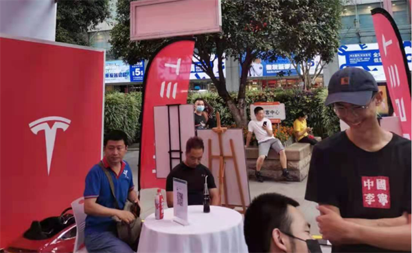 1740721379785875.png 17.png